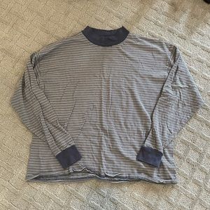 Urban outfitters M long sleeve navy striped tee